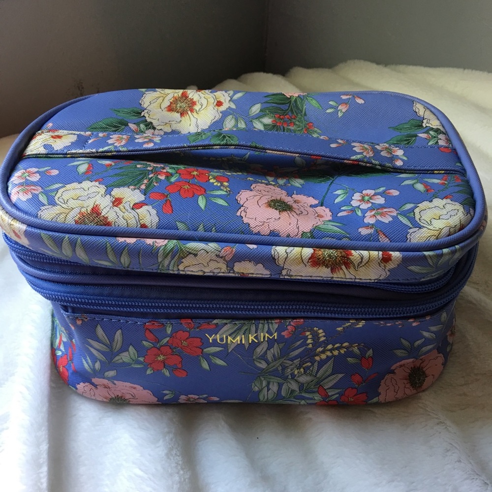 YUMI KIM Make Up Bag